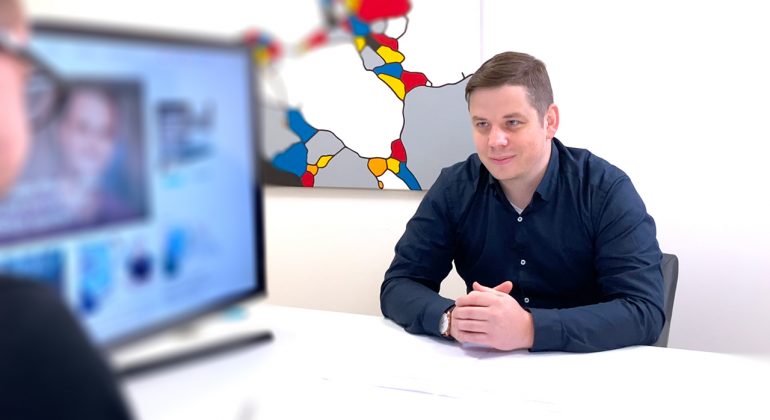 Rozhovor na téma Digitlizace je cesta ke splnění Green Dealu.