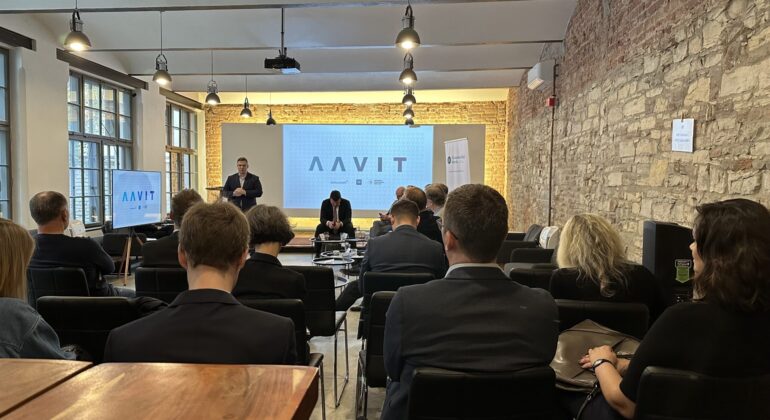 Sympozium Modernizační a strukturální fondy, dotace a granty jako příležitost pro ekonomiku